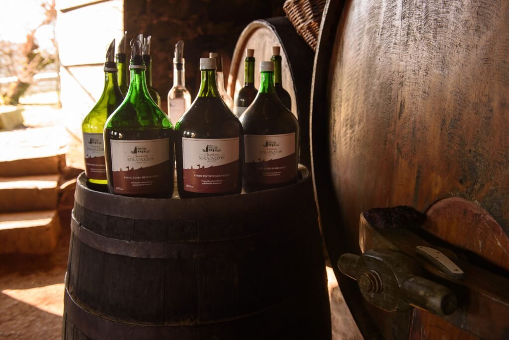 caminhos de pedra - cantina strapazzon